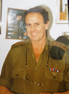תמונה של אל''מ זאב קליין בן צבי   - בתפקידו האחרון מחש"פ מרכז (מפקד חימוש פיקודי)